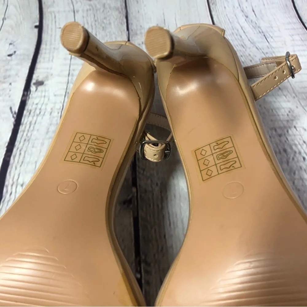 Pretty little thing heels